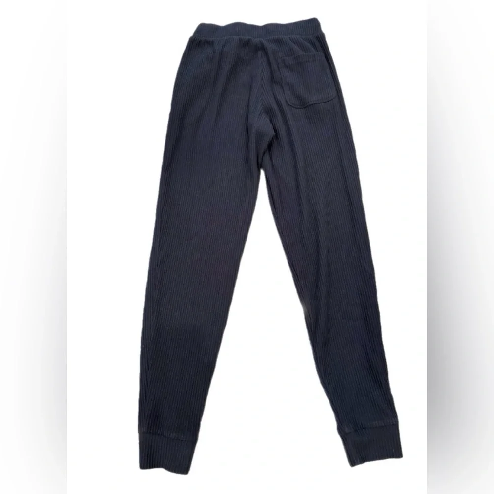 Alo Yoga Muse Sweatpant - Picture 4 of 4